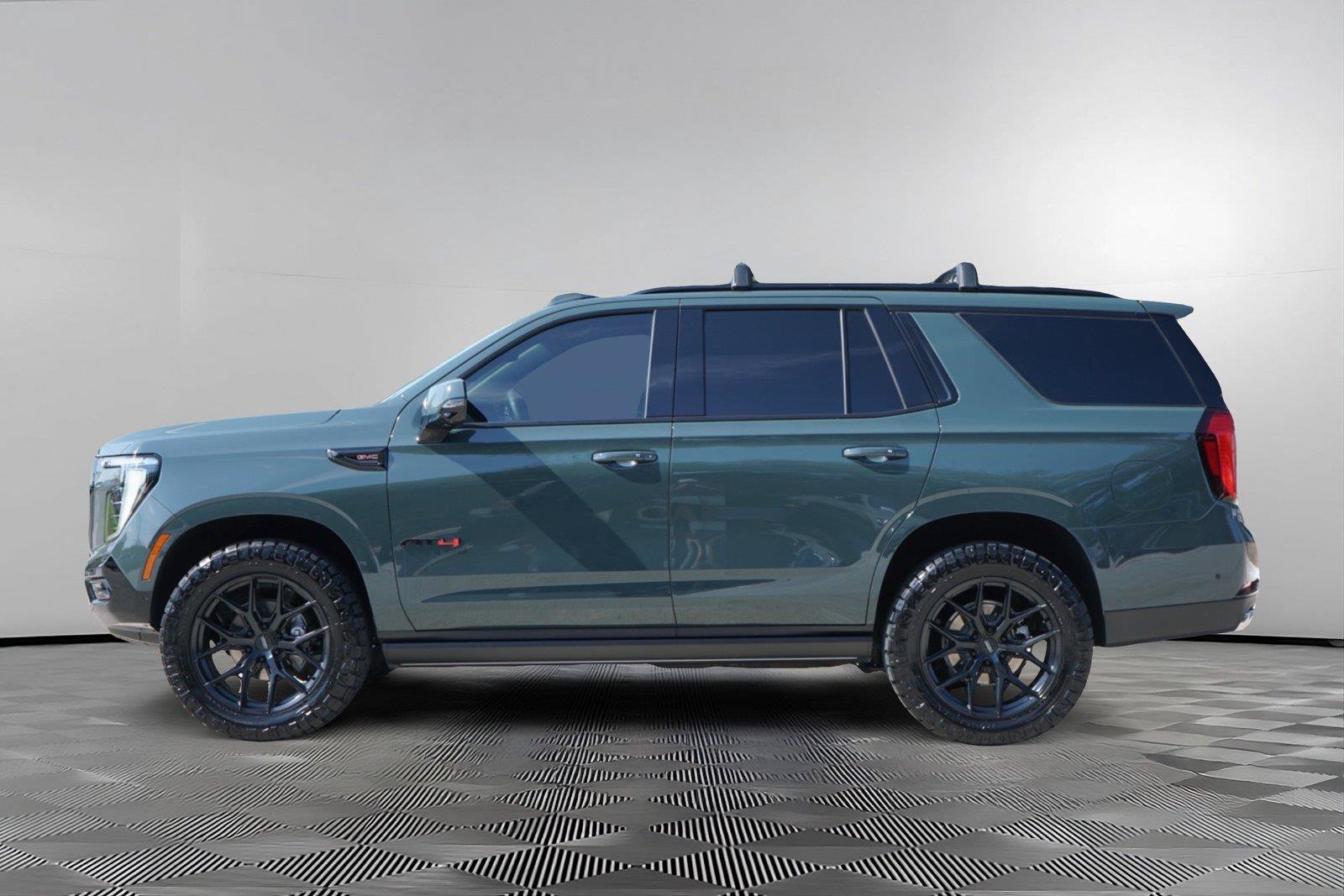 Used 2025 GMC Yukon AT4 Ultimate AWD/4WD image 7