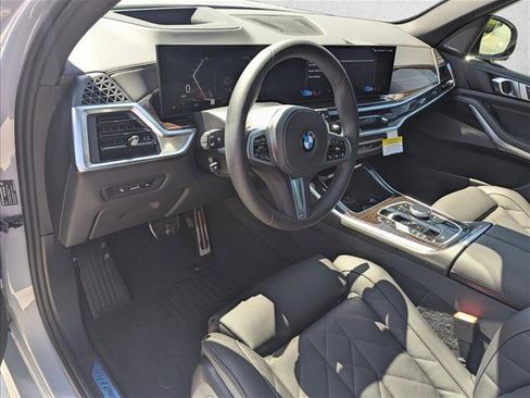 New 2026 BMW X5 sDrive40i w/ M Sport Package RWD image 3