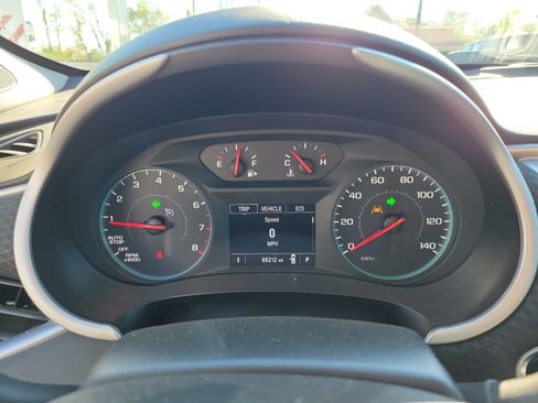 Used 2024 Chevrolet Malibu LT FWD image 24