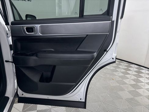 Used 2025 Hyundai Santa Fe SE image 24