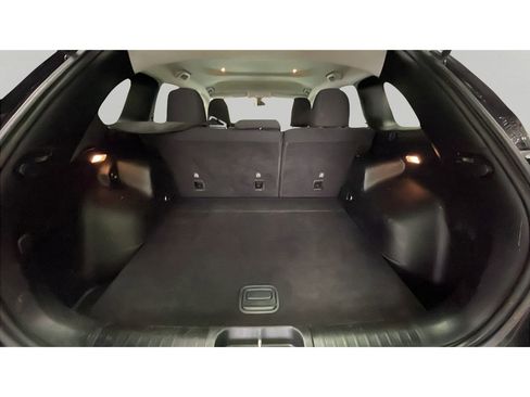 Used 2020 Jeep Cherokee Latitude w/ Cold Weather Group image 15