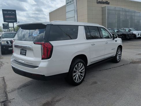 Used 2023 GMC Yukon XL Denali image 7