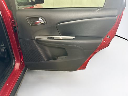 Used 2019 Dodge Journey SE w/ Premium Group FWD image 27