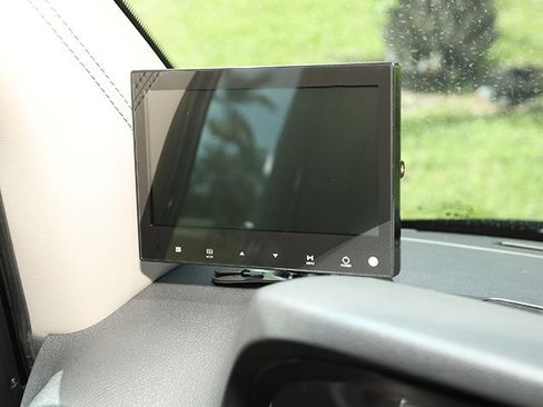 Used 2024 Mercedes-Benz Sprinter 3500 image 17