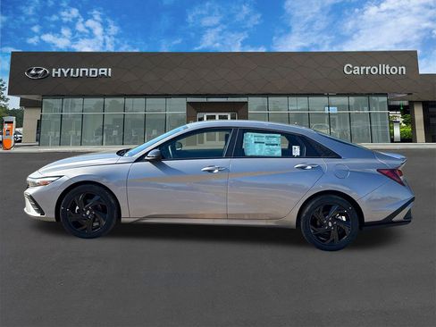 New 2026 Hyundai Elantra Sport image 8