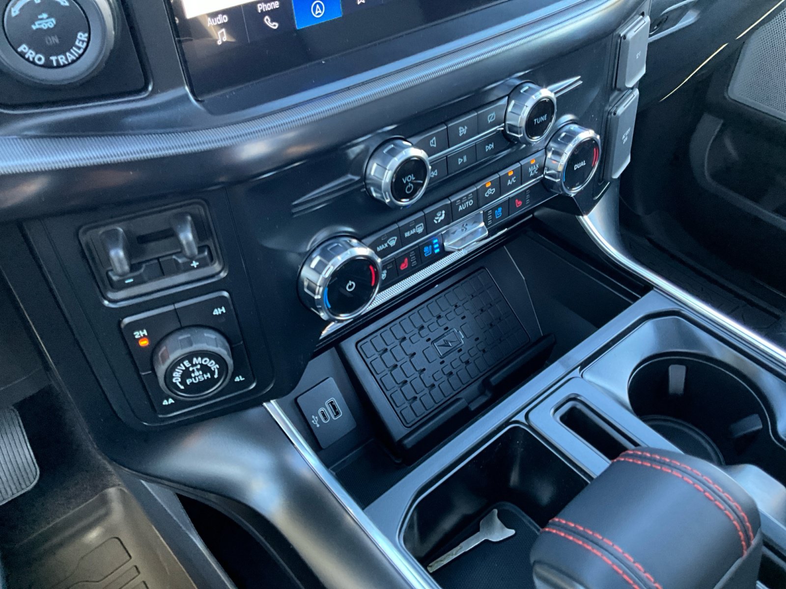 New 2026 Ford F150 Raptor AWD/4WD image 17