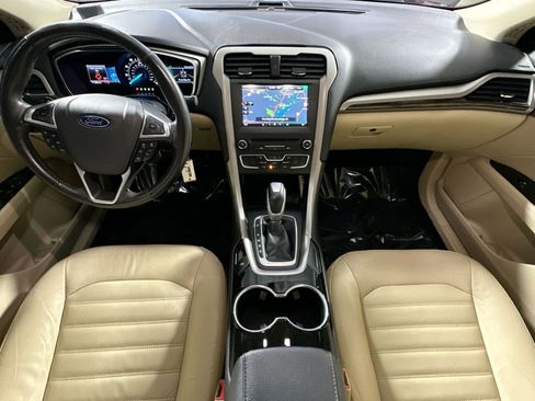 Used 2016 Ford Fusion SE w/ Equipment Group 202A image 34