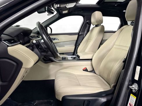 Used 2019 Land Rover Range Rover Velar S image 26