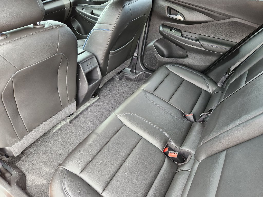 Used 2024 Buick Envista Sport Touring w/ Convenience I Package FWD image 25