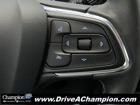 Used 2023 Buick Encore GX Essence w/ Experience Buick Package image 28