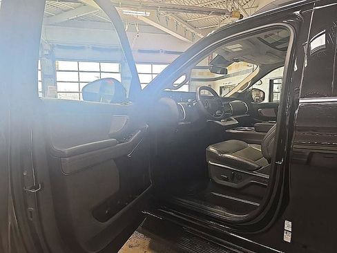 Used 2025 Ford Expedition Max Active image 14