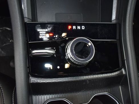 New 2025 Jeep Grand Cherokee Limited image 27