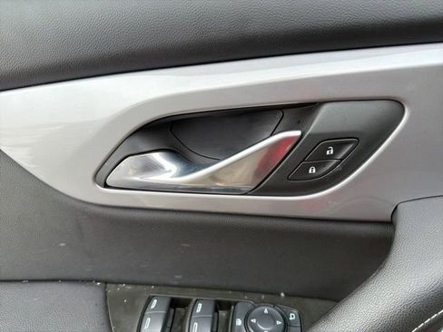 Used 2023 Chevrolet Blazer LT image 21