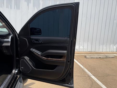 Used 2017 Chevrolet Tahoe LT RWD image 26