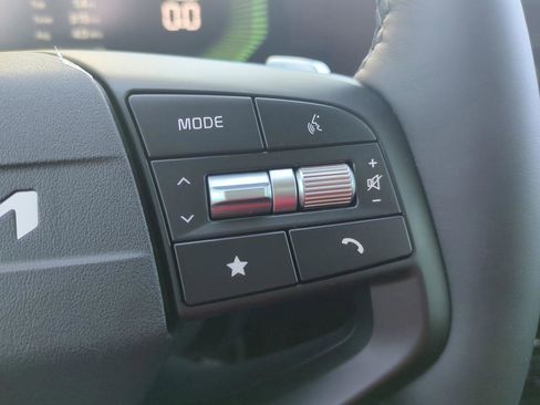 New 2026 Kia Sportage LX image 23