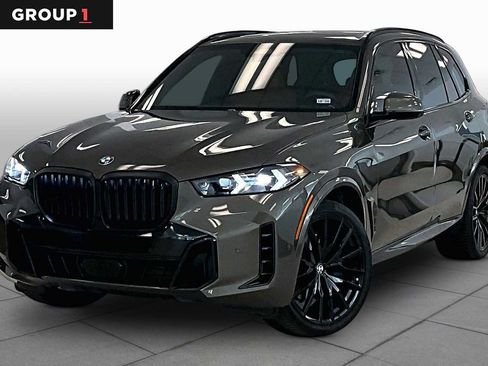Used 2024 BMW X5 xDrive40i w/ M Sport Package AWD/4WD image 1