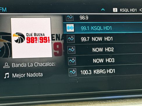 Used 2023 BMW 530e w/ M Sport Package image 17