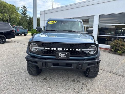 Used 2024 Ford Bronco Wildtrak AWD/4WD image 8