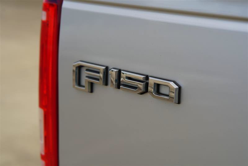 Used 2017 Ford F150 XLT w/ Equipment Group 302A Luxury AWD/4WD image 40