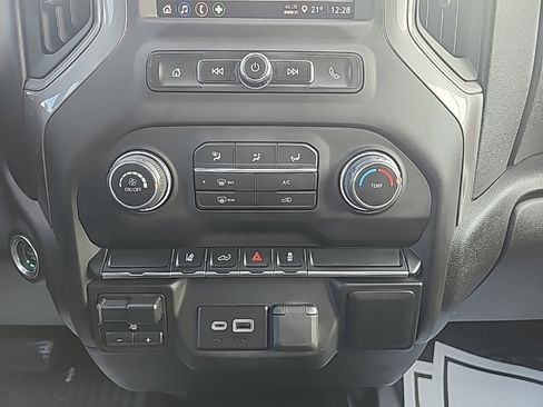 Certified 2024 Chevrolet Silverado 3500 W/T w/ WT Convenience Package image 20