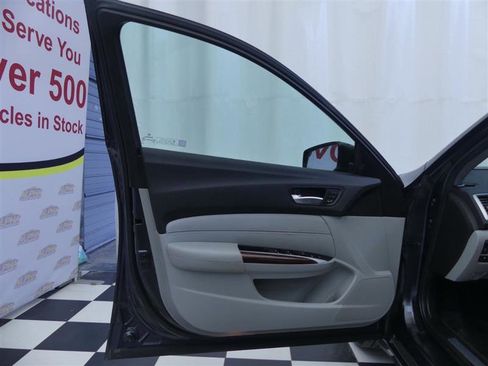 Used 2016 Acura TLX w/ Technology Package image 23