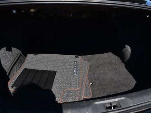 Used 2020 Nissan Altima 2.5 SR w/ Premium Package image 24