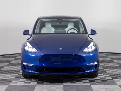 Used 2024 Tesla Model Y Long Range AWD/4WD image 13