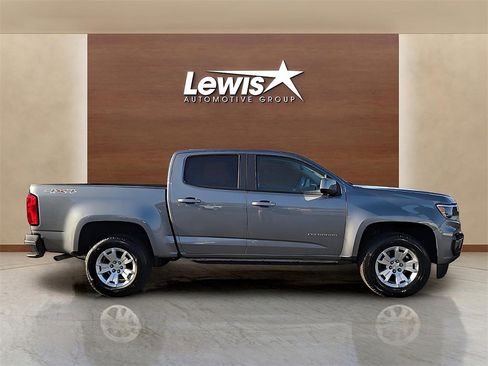 Used 2022 Chevrolet Colorado LT w/ LT Convenience Package image 5
