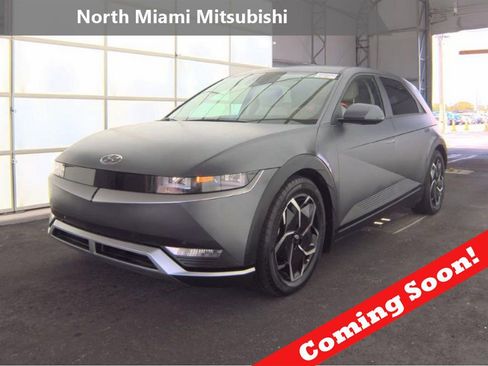 Used 2023 Hyundai Ioniq 5 SEL image 1