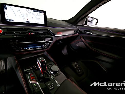Used 2022 BMW M5 CS AWD/4WD image 15