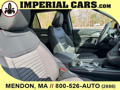 New 2026 Ford Explorer ST-Line w/ ST-Line Street Pack image 14