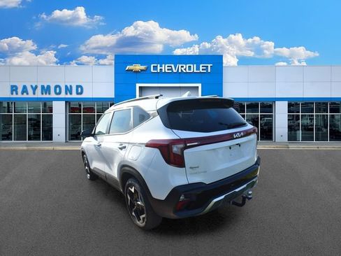 Used 2025 Kia Seltos S AWD/4WD image 5