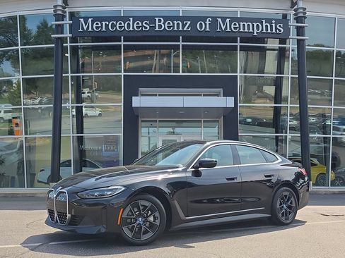 Used 2023 BMW i4 eDrive35 w/ Premium Package RWD image 1