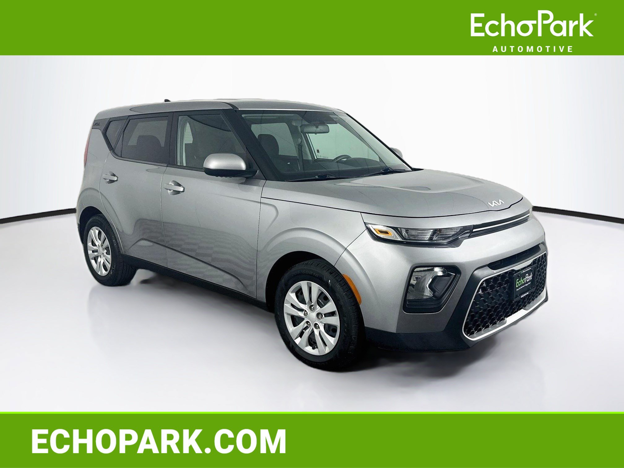 Used 2022 Kia Soul LX FWD image 1