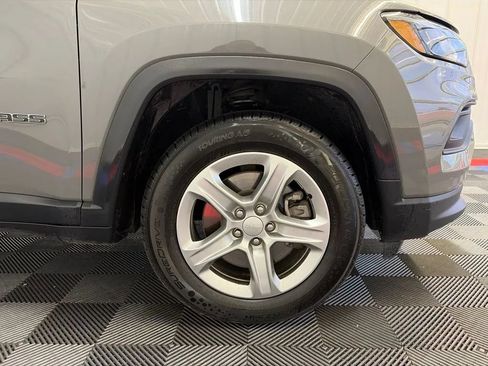Used 2024 Jeep Compass Latitude AWD/4WD image 26