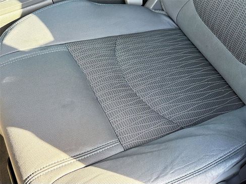 Used 2016 Chevrolet Traverse LS image 20