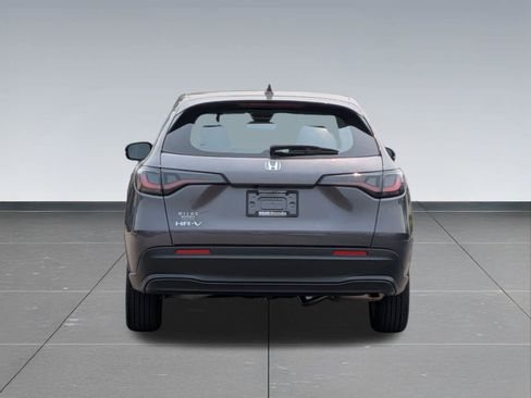 Used 2024 Honda HR-V LX image 4