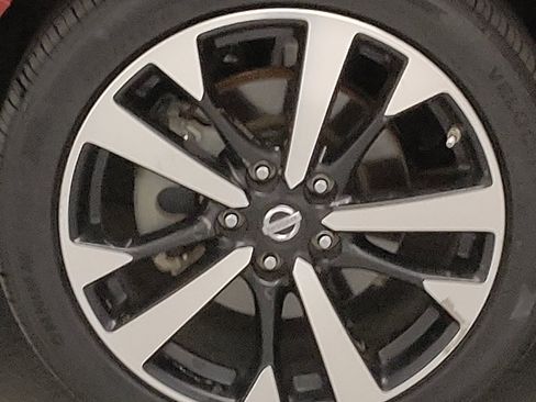 Used 2018 Nissan Altima 2.5 SR FWD image 31
