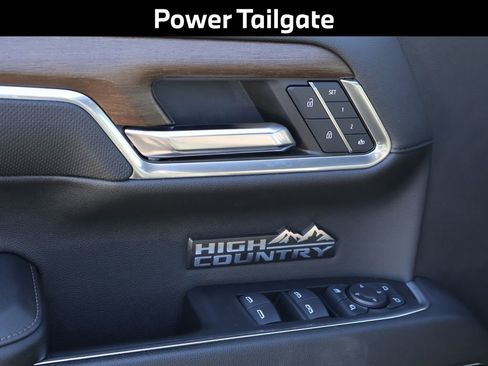 Used 2024 Chevrolet Silverado 1500 High Country w/ Midnight Edition image 28