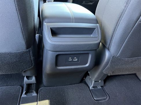 Certified 2025 Nissan Pathfinder S image 23