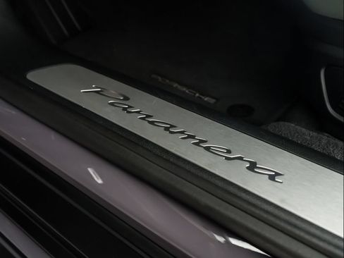 Used 2024 Porsche Panamera RWD image 26