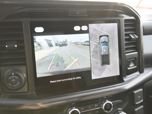 New 2025 Ford F150 Lariat w/ Equipment Group 502A High image 28