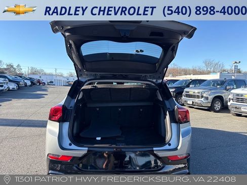 Certified 2024 Buick Encore GX Sport Touring image 10