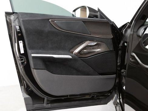 Used 2025 Ferrari Purosangue image 43