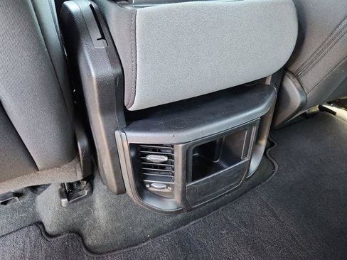 Used 2021 RAM 1500 Big Horn AWD/4WD image 16