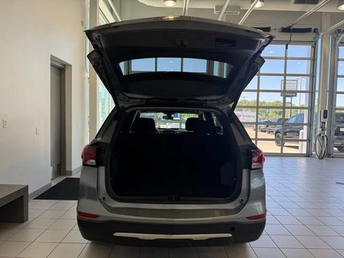 Certified 2024 Chevrolet Equinox LT AWD/4WD image 32