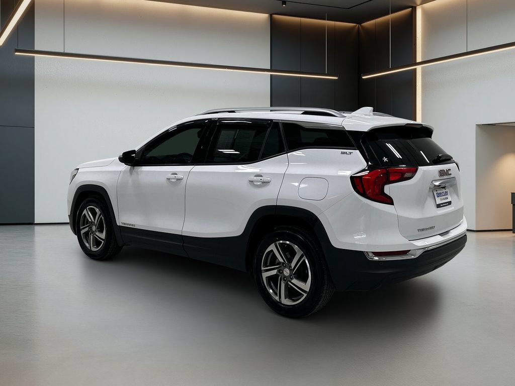 Used 2021 GMC Terrain SLT FWD image 3