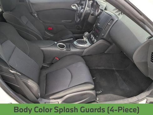 Used 2015 Nissan 370Z Coupe RWD image 25