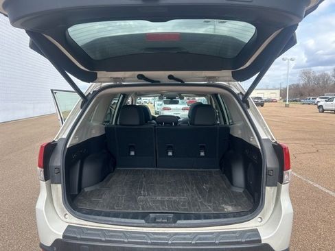 Used 2020 Subaru Forester Limited w/ Popular Package #3 image 24