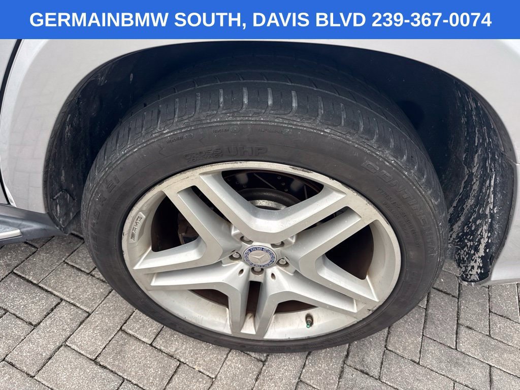 Used 2015 Mercedes-Benz GL 550 4MATIC image 26